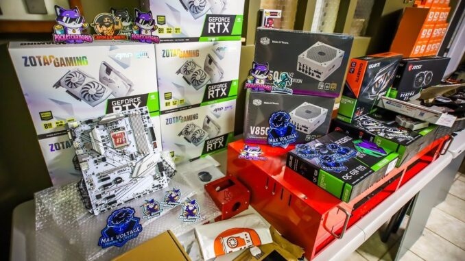 White 6x 3060 Ti Mining Rig SOON & CHRISTMAS GIVEAWAYS SOONER!