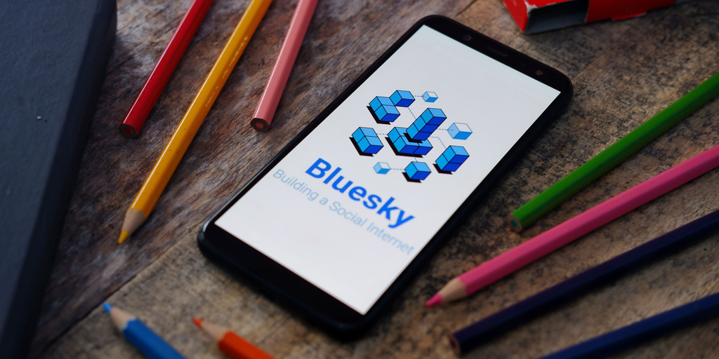 Decentralized Twitter Alternatives Bluesky and Nostr Are Growing With Some Growing Pains