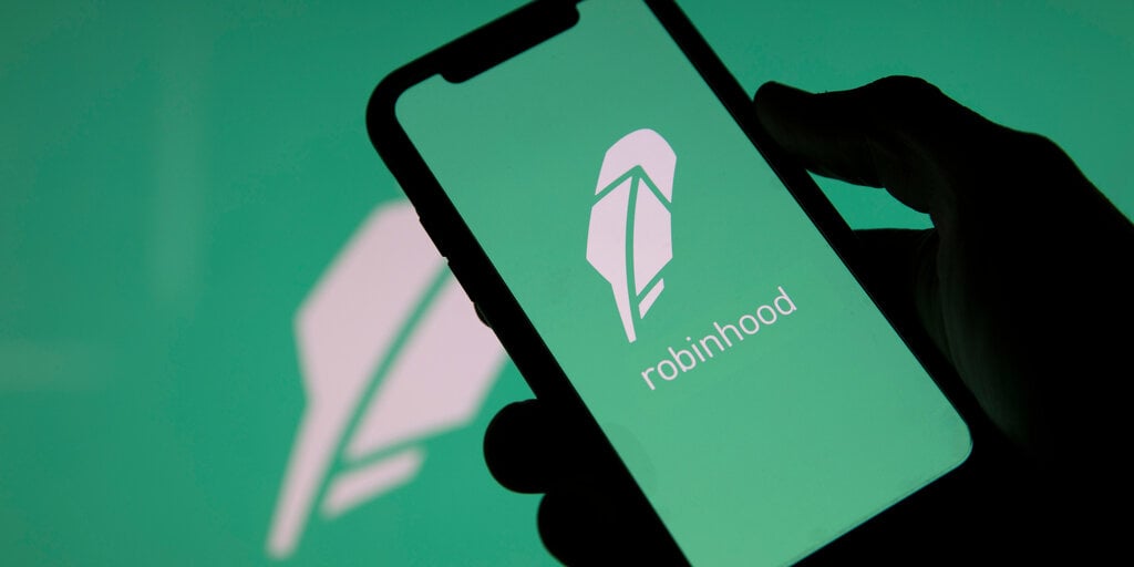 Robinhood Moves to Cut Support for Cardano Polygon and Solana