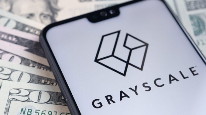 Grayscale Boosts Bitcoin ETF Team as Potential Ruling in SEC Lawsuit Nears