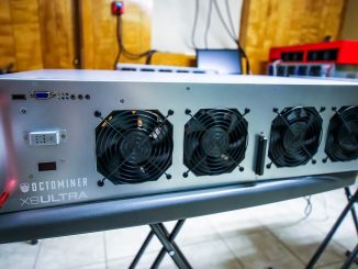 The BEST 8 GPU Server Case EVER! Octominer X8Ultra Review