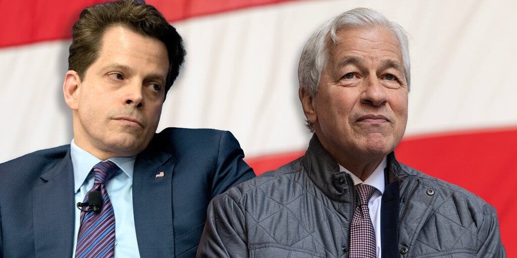 Scaramucci Touts Bitcoin Alongside Gold Counters Jamie Dimon on Risk