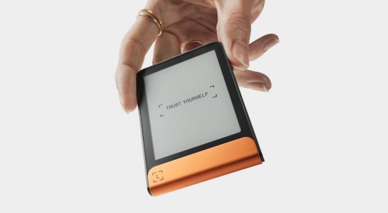 Ledger launches new wallet with secure contactless E Ink touchscreen displays